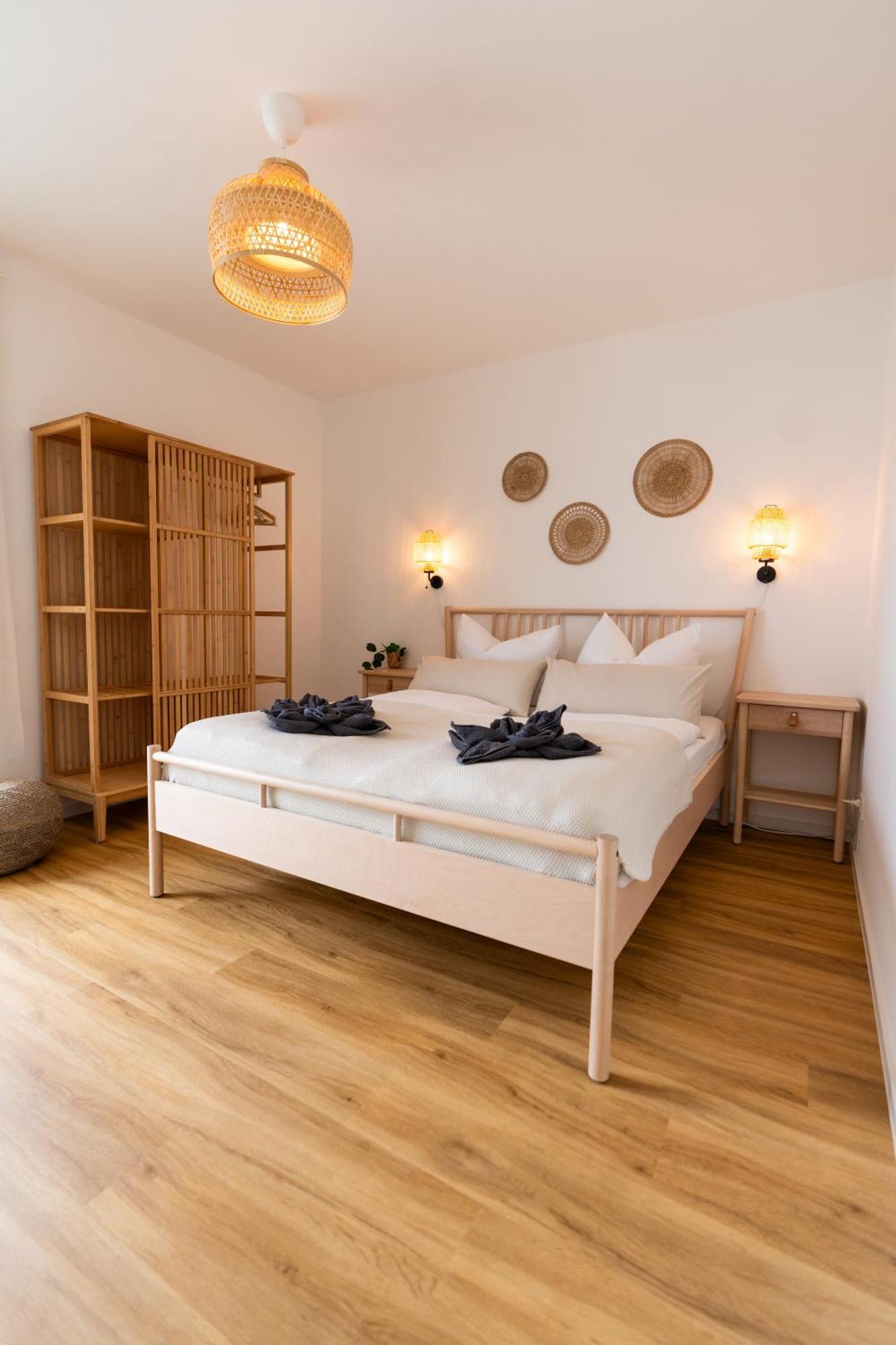 Moderne & Familienfreundliche Ferienwohnung Am Goitzschesee Pouch Bagian luar foto