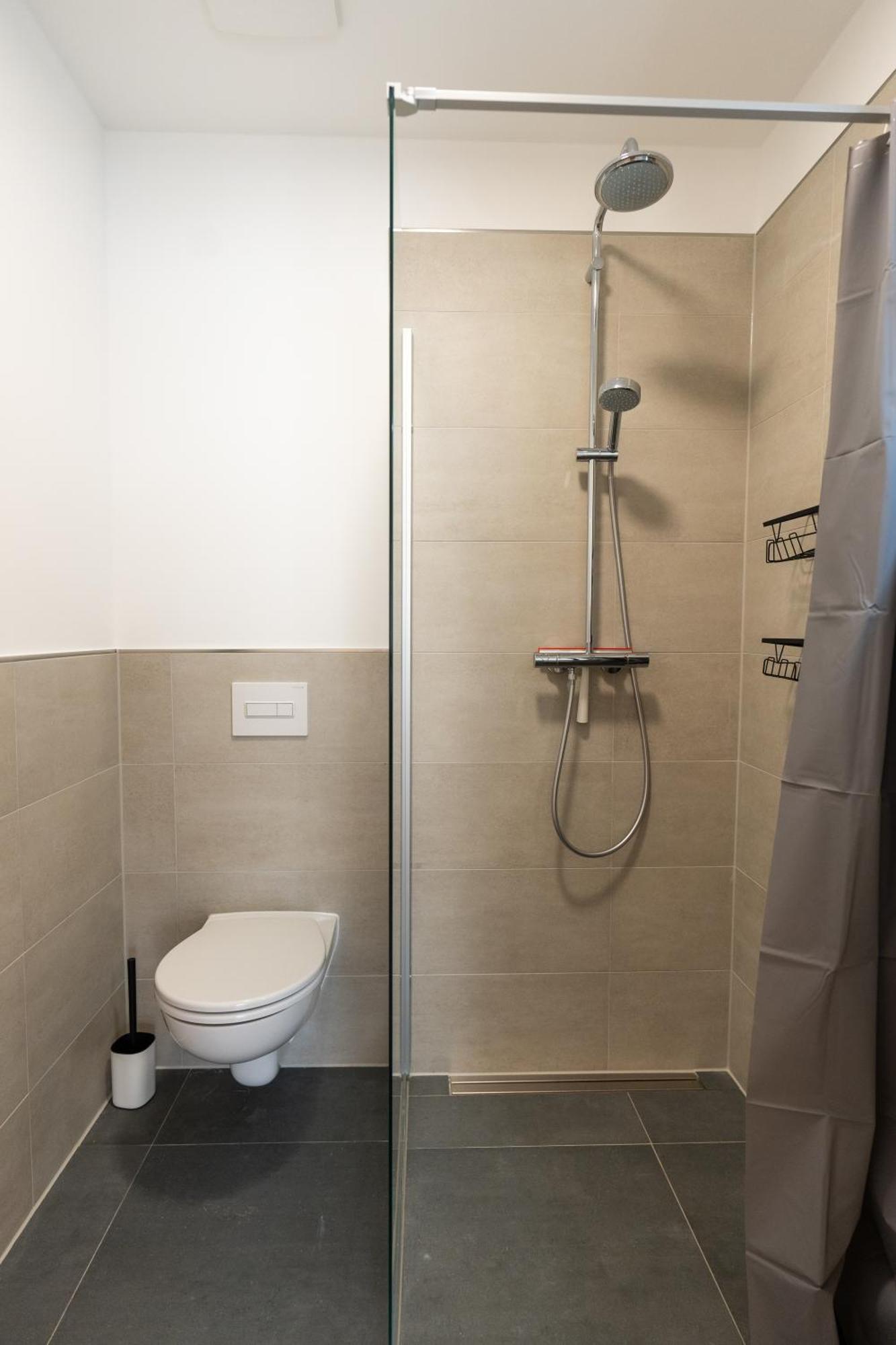 Moderne & Familienfreundliche Ferienwohnung Am Goitzschesee Pouch Bagian luar foto